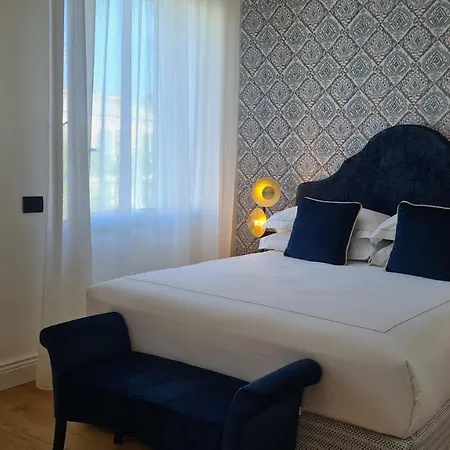 Hotel Jolly Charme Mesyna