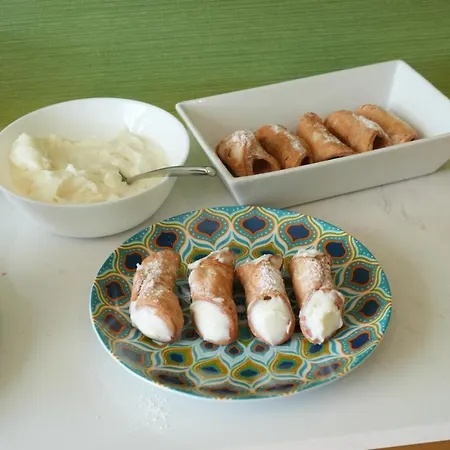 Hotel Jolly Charme Mesyna