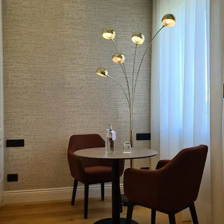 Jolly Charme Hotel 4*