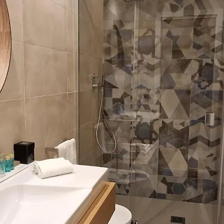 Jolly Charme Hotel 4*